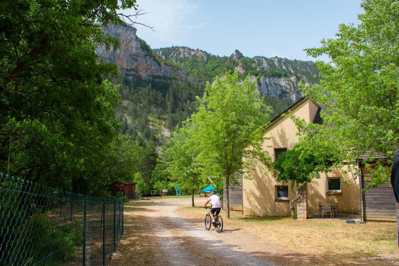 Village De Gites De Blajoux Quezac  Exteriör bild